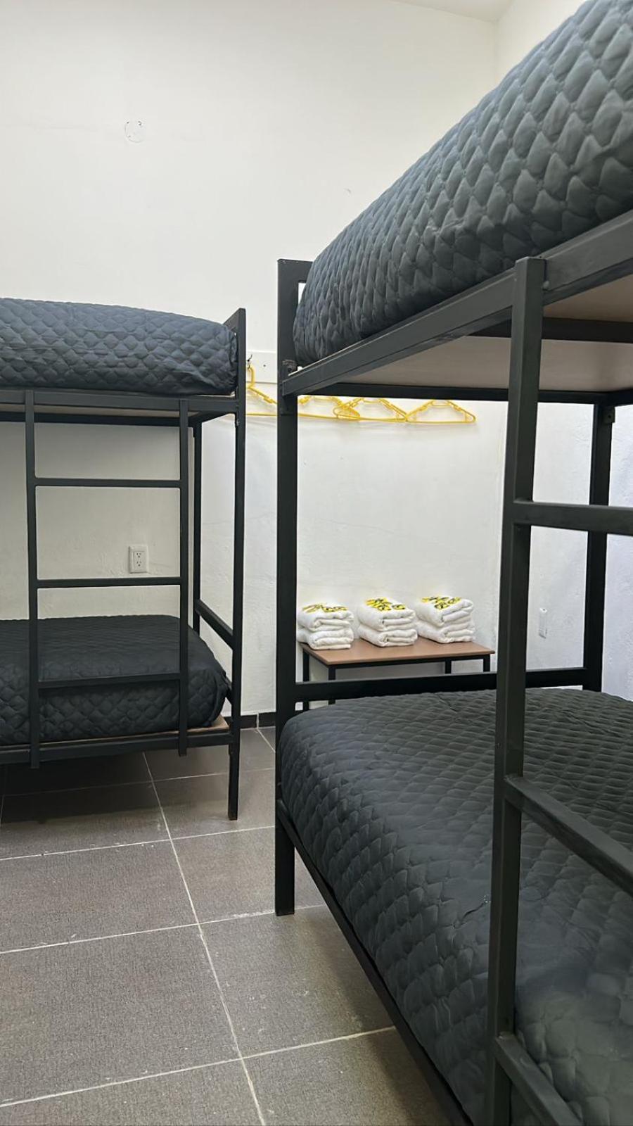 Check Inn Hostal Aeropuerto Gdl Las Pintas Exteriör bild